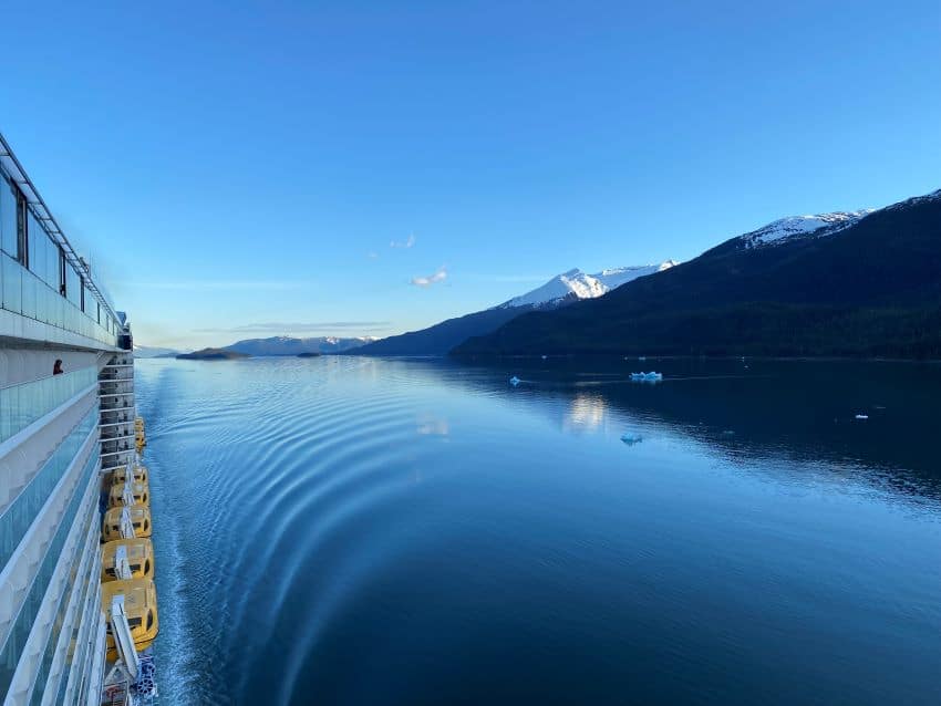 Do Cell Phones Work On Alaska Cruise