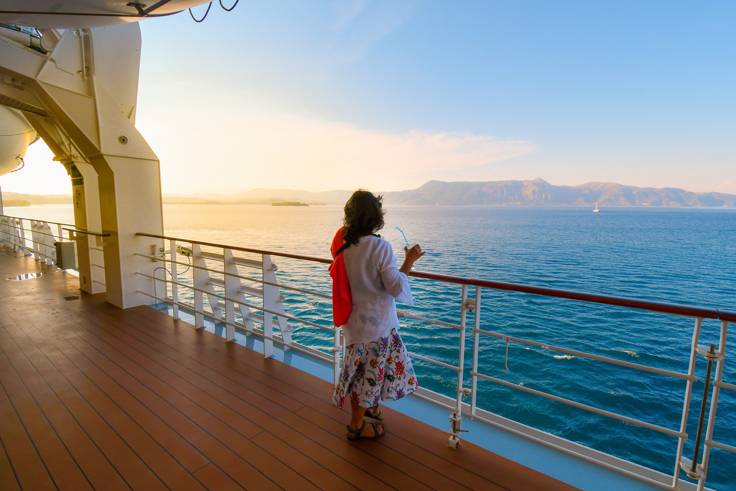 Can I Travel Alone On A Cruise?