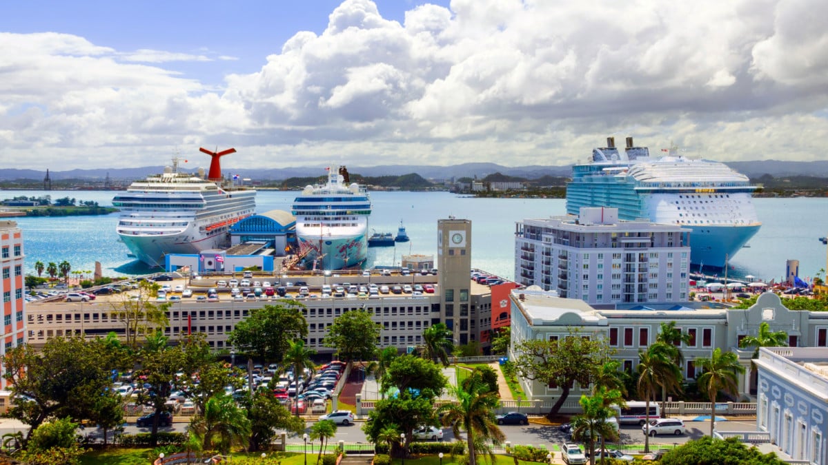 How Far Is Isla Verde Beach From Carnival Cruise Port