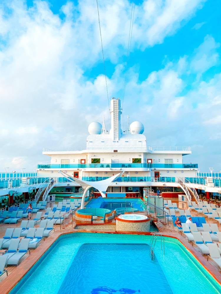 How To Make Your Carnival Cruise Romantic As Possible